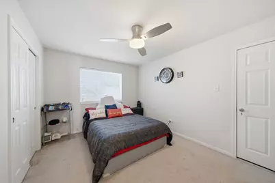 6619 Romsley Lane, Houston, TX 77049 - Photo 13