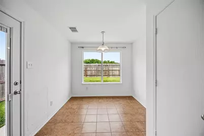 8426 Bay Run Avenue, Baytown, TX 77521 - Photo 13