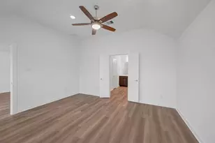 1209 Sacred Lgt Ln, La Marque, TX 77568 - Photo 11