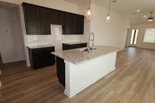 1209 Sacred Lgt Ln, La Marque, TX 77568 - Photo 13