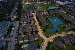 13212 Dartmoor Terrace Dr, Houston, TX 77077 - Photo 27