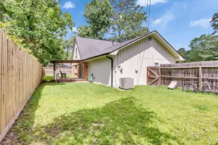 405 Billie Bess Ln, Conroe, TX 77301 - Photo 29
