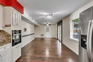 405 Billie Bess Ln, Conroe, TX 77301 - Photo 19