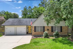 405 Billie Bess Ln, Conroe, TX 77301 - Photo 1