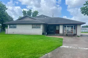 139 W Wellington St, Houston, TX 77076 - Photo 3
