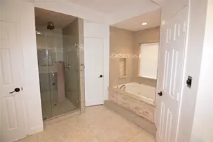 6131 Old Farmhouse Ln, Katy, TX 77449 - Photo 19