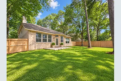 98 W Knightsbridge Drive, The Woodlands, TX 77385 - Photo 15