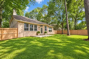 98 W Knightsbridge Dr, The Woodlands, TX 77385 - Photo 15