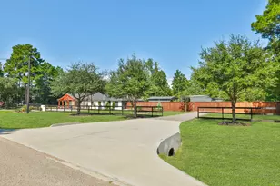 40418 Rolling Forest Dr, Magnolia, TX 77354 - Photo 7