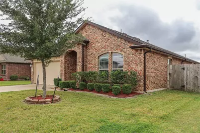 61 Rodeo Crest Drive, Manvel, TX 77578 - Photo 5