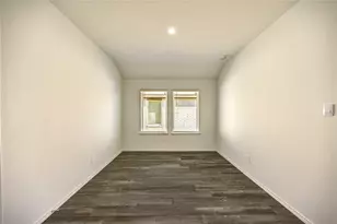 5406 Castlebury Meadows Dr, Spring, TX 77373 - Photo 13