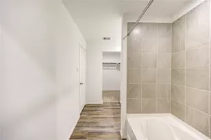 5406 Castlebury Meadows Dr, Spring, TX 77373 - Photo 23