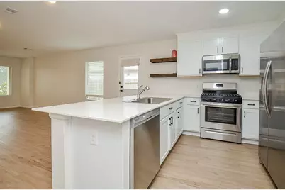 305 Riverwood Village Lane, Sealy, TX 77474 - Photo 9