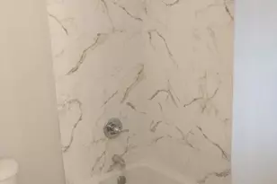 10818A Lynbrook Dr, Houston, TX 77042 - Photo 15