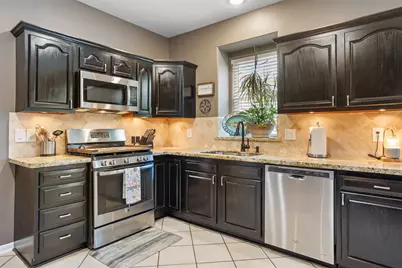 1809 Meredith Court, Deer Park, TX 77536 - Photo 7