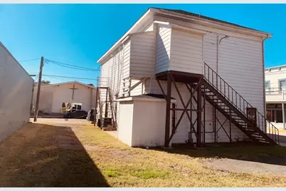 401 E Main Street, Humble, TX 77338 - Photo 9