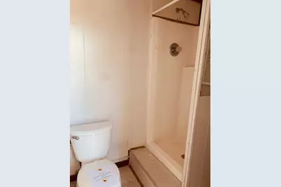 401 E Main Street, Humble, TX 77338 - Photo 29