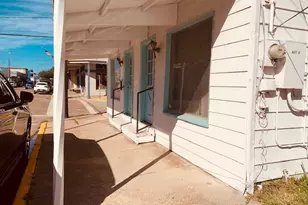 401 E Main St, Humble, TX 77338 - Photo 5