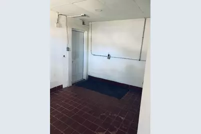 401 E Main Street, Humble, TX 77338 - Photo 11