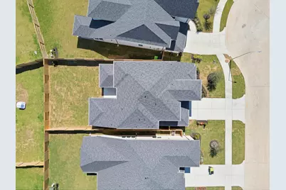 31127 Marlow Manor Court, Fulshear, TX 77441 - Photo 17