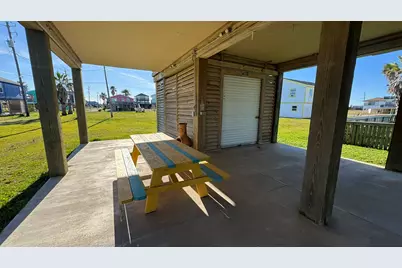 317 Olive Street, Surfside Beach, TX 77541 - Photo 21