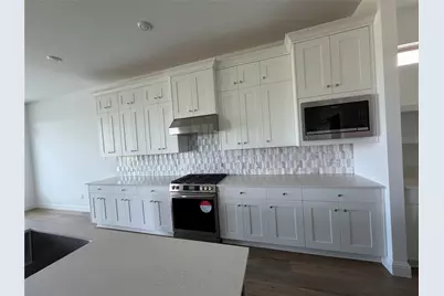 31303 Granary Hollow Drive, Fulshear, TX 77441 - Photo 5