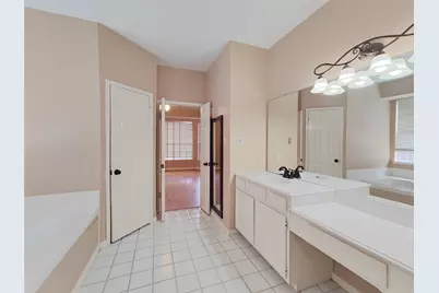 5019 Greenriver Valley Drive, Houston, TX 77345 - Photo 11
