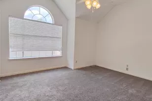 5019 Greenriver Valley Dr, Houston, TX 77345 - Photo 17