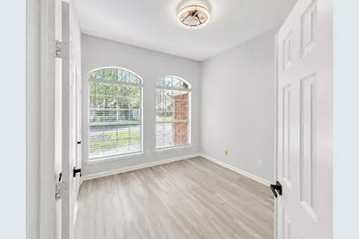 22 Cypress Bayou Court, The Woodlands, TX 77382 - Photo 19