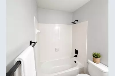 22 Cypress Bayou Court, The Woodlands, TX 77382 - Photo 7