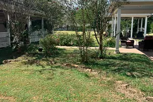 9500 Mayfield - Main House, Shiro, TX 77876 - Photo 21