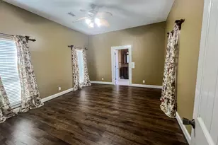 9500 Mayfield - Main House, Shiro, TX 77876 - Photo 15