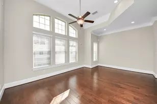 8306 Ginger Oak St, Houston, TX 77055 - Photo 17