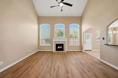 4106 Applecreek Bend Drive, Stafford, TX 77477 - Photo 7