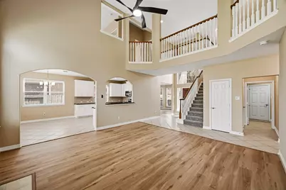 4106 Applecreek Bend Drive, Stafford, TX 77477 - Photo 9