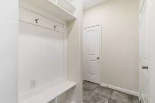 9127 Brazos Dr, Baytown, TX 77521 - Photo 19