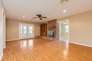 212 Any Way St, Lake Jackson, TX 77566 - Photo 3