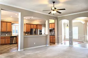 1813 Sandy Lake Dr, Friendswood, TX 77546 - Photo 9