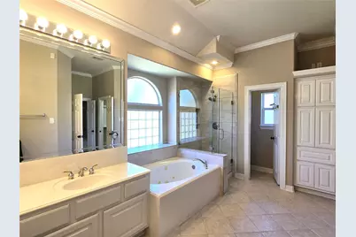 1813 Sandy Lake Drive, Friendswood, TX 77546 - Photo 21