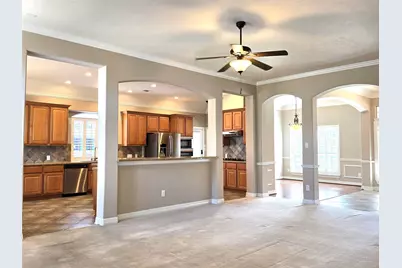 1813 Sandy Lake Drive, Friendswood, TX 77546 - Photo 9