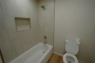 233 S Harrison St, Longview, TX 75601 - Photo 11