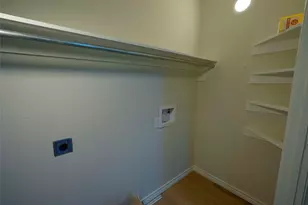 233 S Harrison St, Longview, TX 75601 - Photo 23