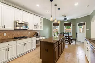 7 Renoir Trail Pl, The Woodlands, TX 77382 - Photo 15
