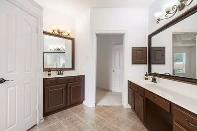 7 Renoir Trail Place, The Woodlands, TX 77382 - Photo 19