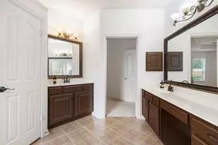 7 Renoir Trail Pl, The Woodlands, TX 77382 - Photo 19