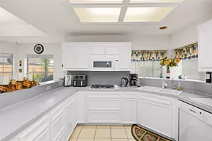 21722 Cayman Point Dr, Katy, TX 77450 - Photo 9