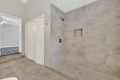 12929 Kingsbridge Lane, Houston, TX 77077 - Photo 25