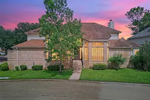 12929 Kingsbridge Ln, Houston, TX 77077 - Photo 1