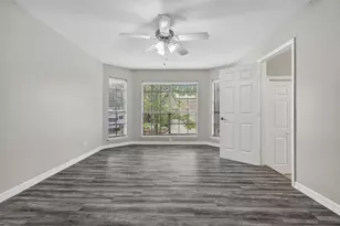 12929 Kingsbridge Ln, Houston, TX 77077 - Photo 21