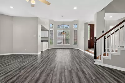 12929 Kingsbridge Lane, Houston, TX 77077 - Photo 7